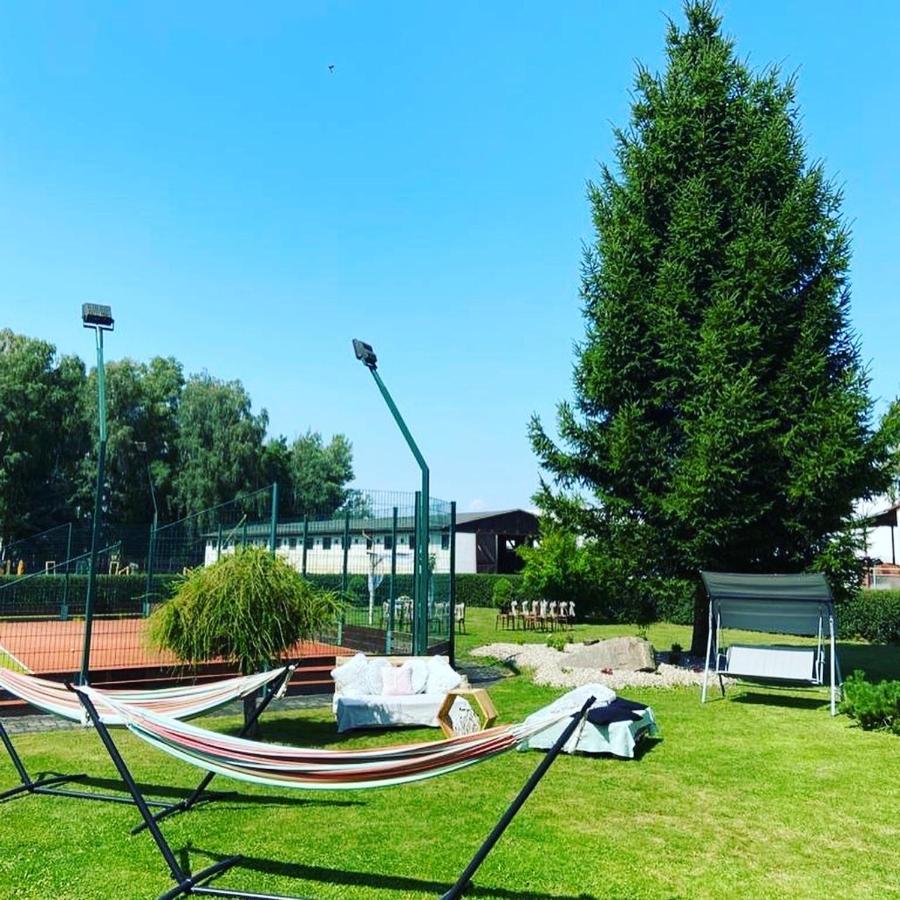 Penzion Parkur Hrobice Εξωτερικό φωτογραφία